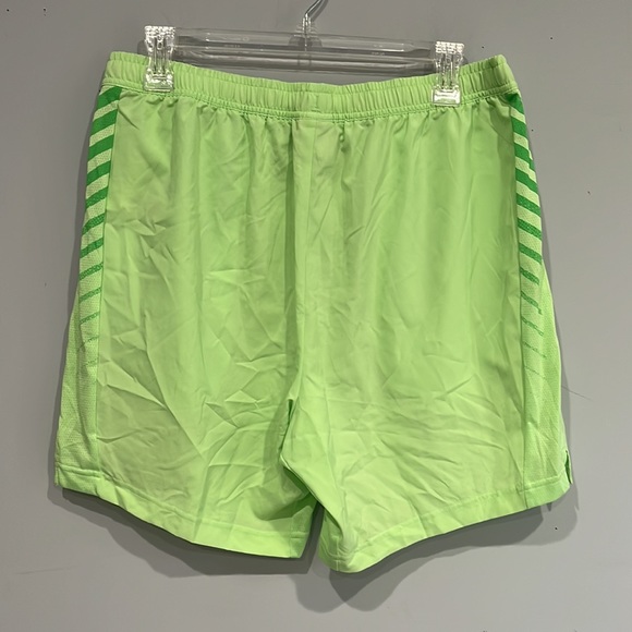 GYMSHARK shorts green - Picture 3 of 3